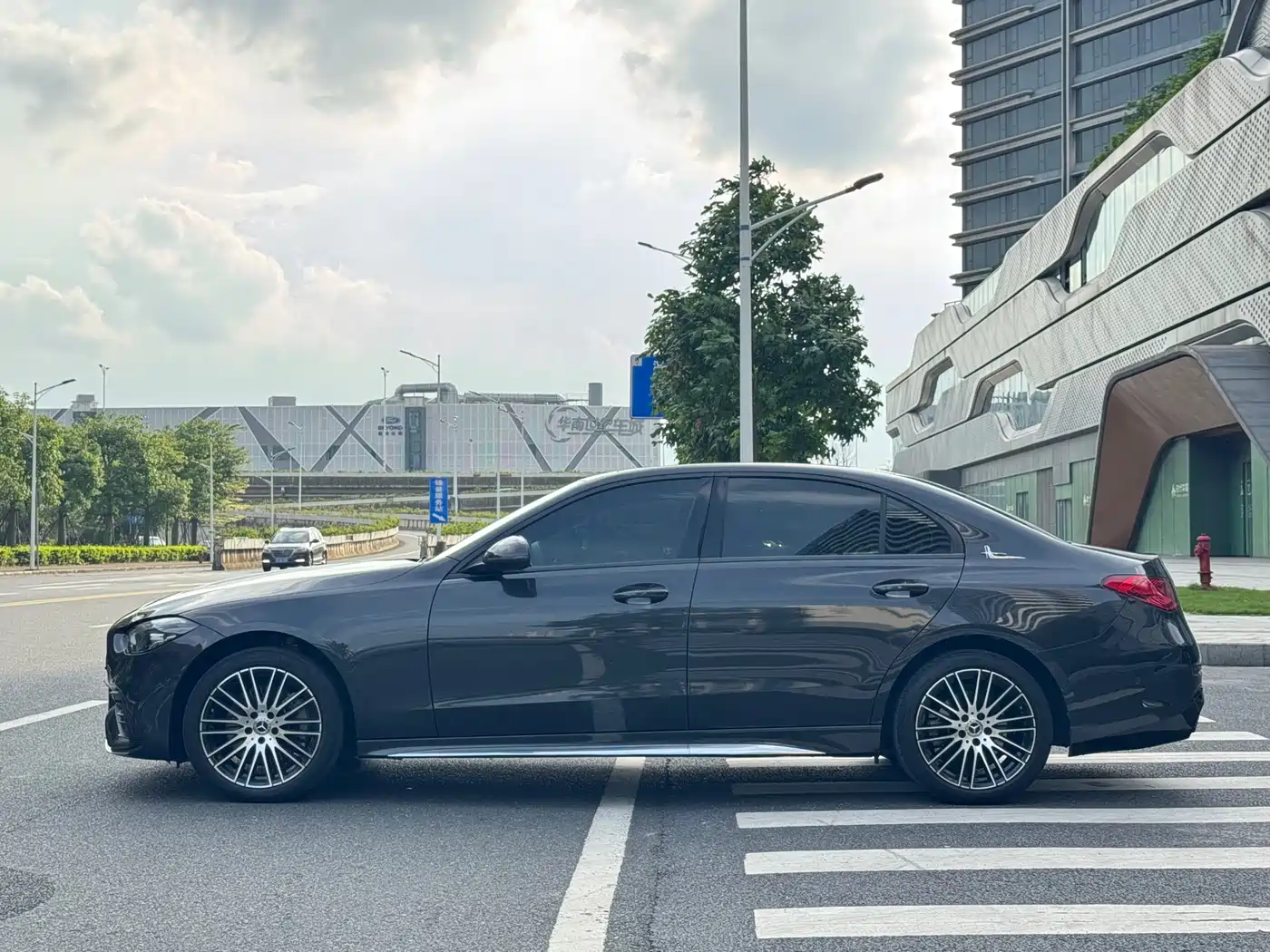 Mercedes-Benz C-Class 2022 C 260 L Sport Edition фото 5