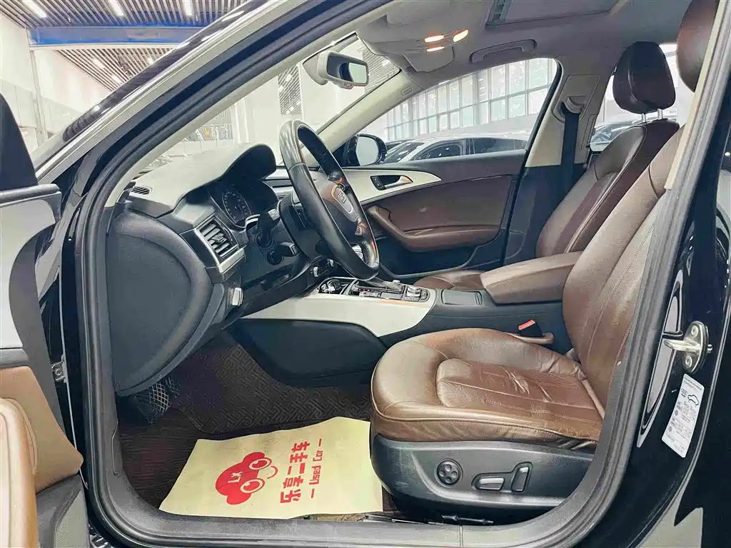 Фото 9 - Audi A6L