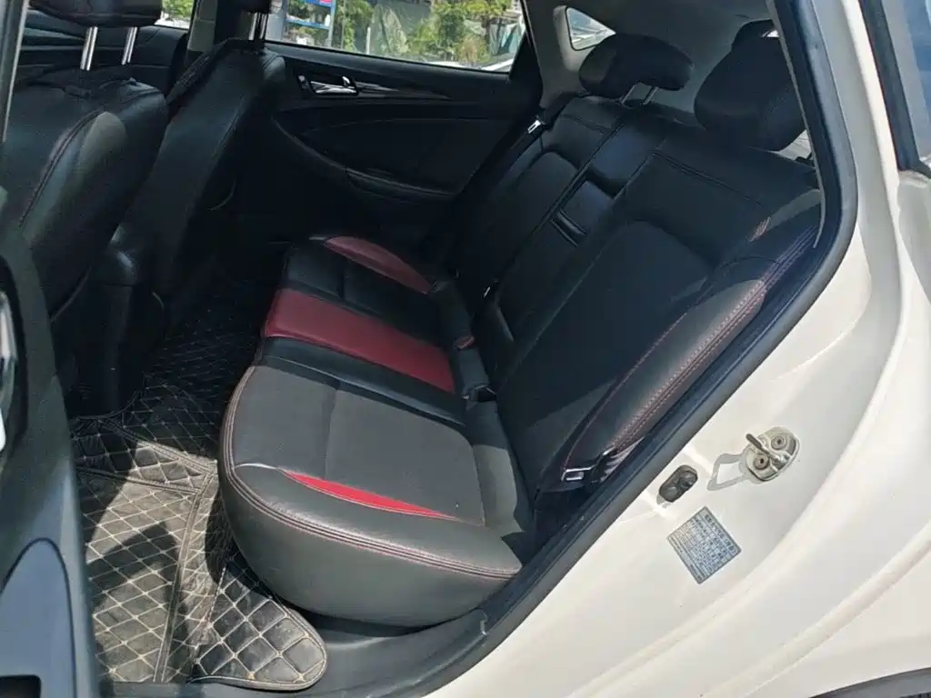 Changan Eado XT 2015 2013 1.6L Manual Handsome Cool China IV
