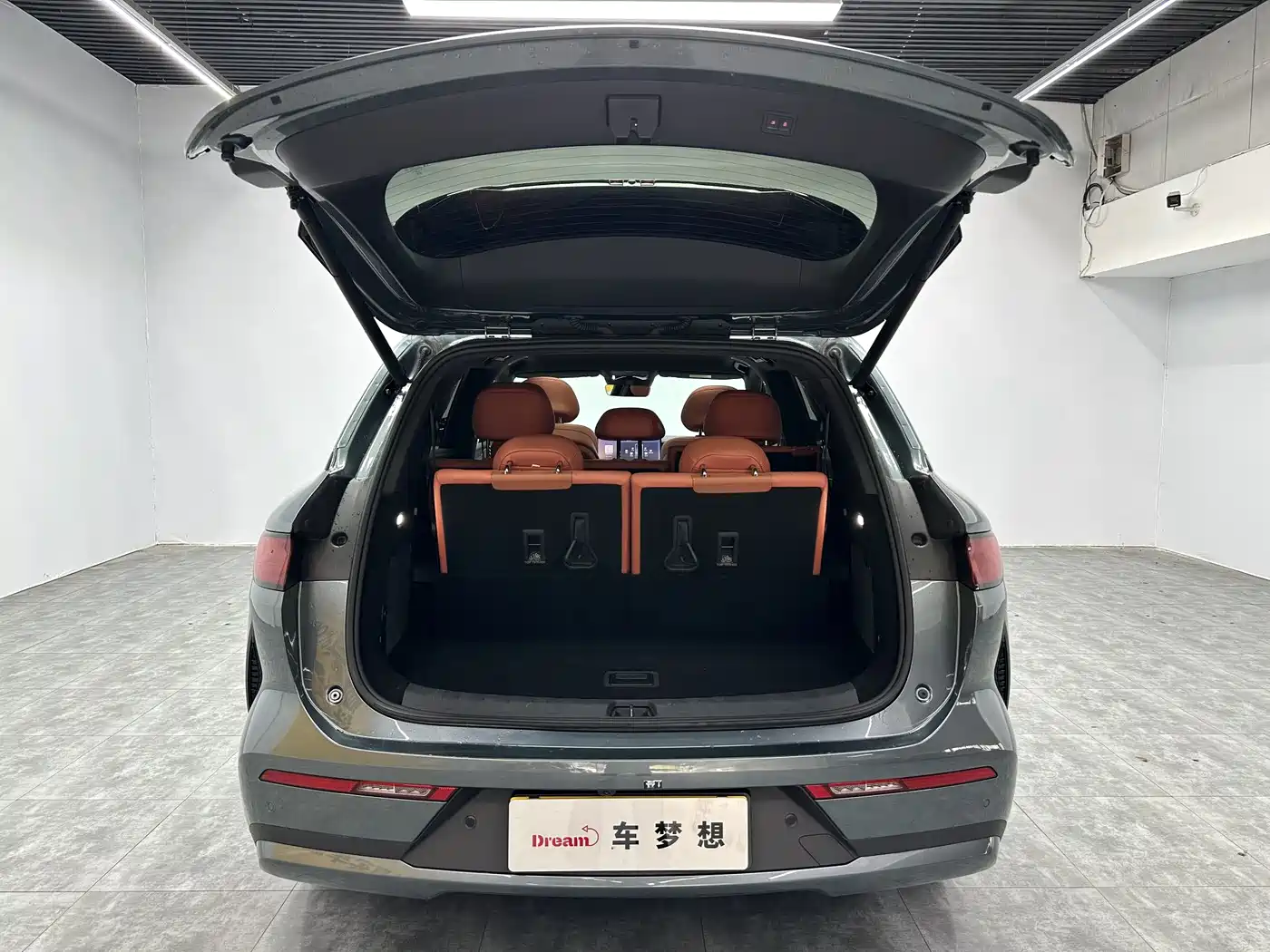 BYD Tang L 2025 DM 175KM Drone Player Edition фото 6