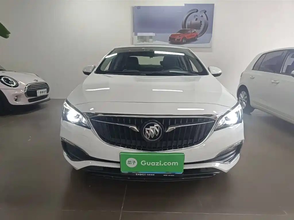 Buick Verano 2019 Sedan 15S Auto Leading фото 3