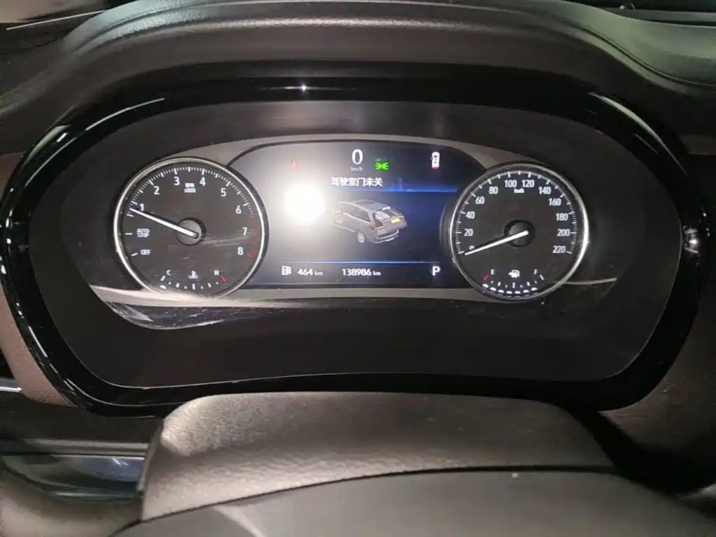 Photo 4 - Buick GL8