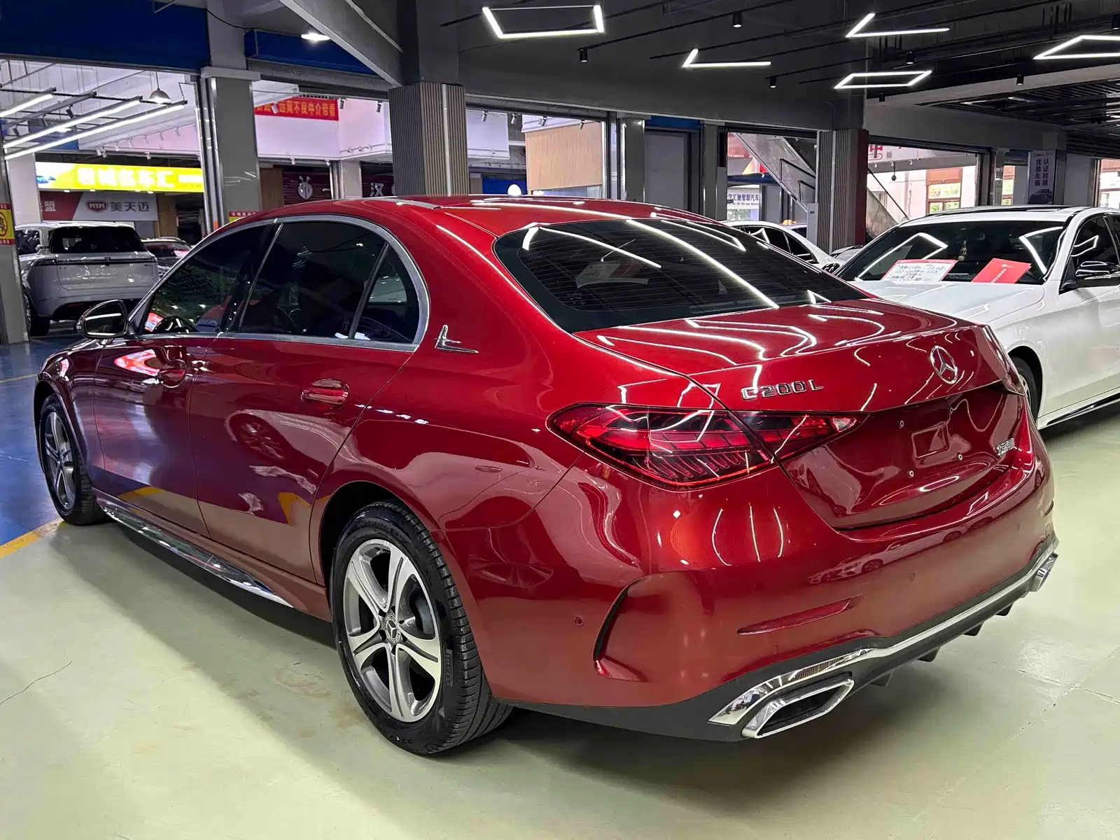 Фото 9 - Mercedes-Benz C-Class