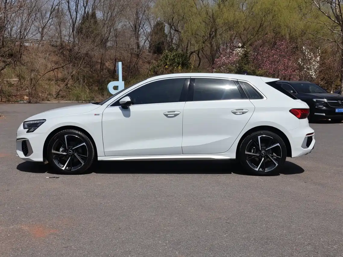 Audi A3 2022 Sportback 35 TFSI Style Sport фото 7
