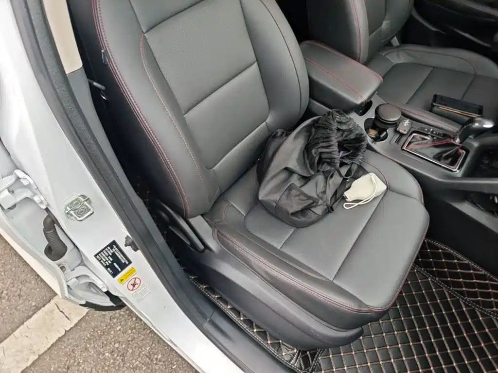 Photo 25 - Changan CS75