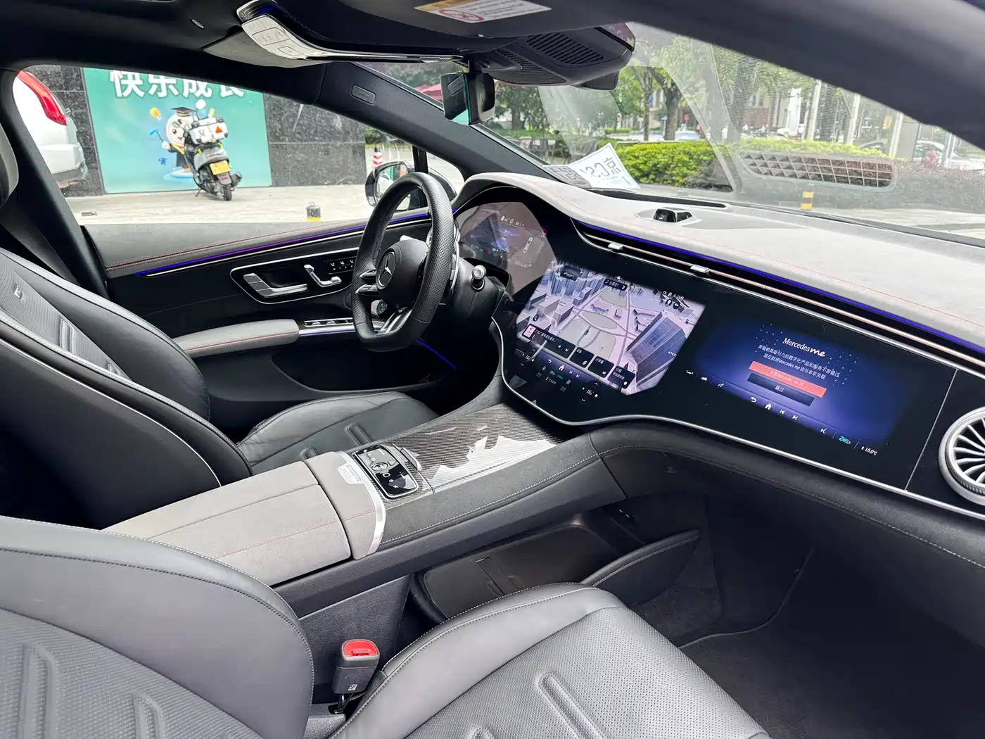 Mercedes-Benz EQS AMG 2023 AMG EQS 53 4MATIC+ фото 14