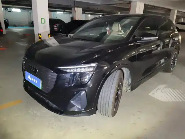  Audi Audi Q5 e-tron 2023 40 e-tron Starlight Edition Mecha Package