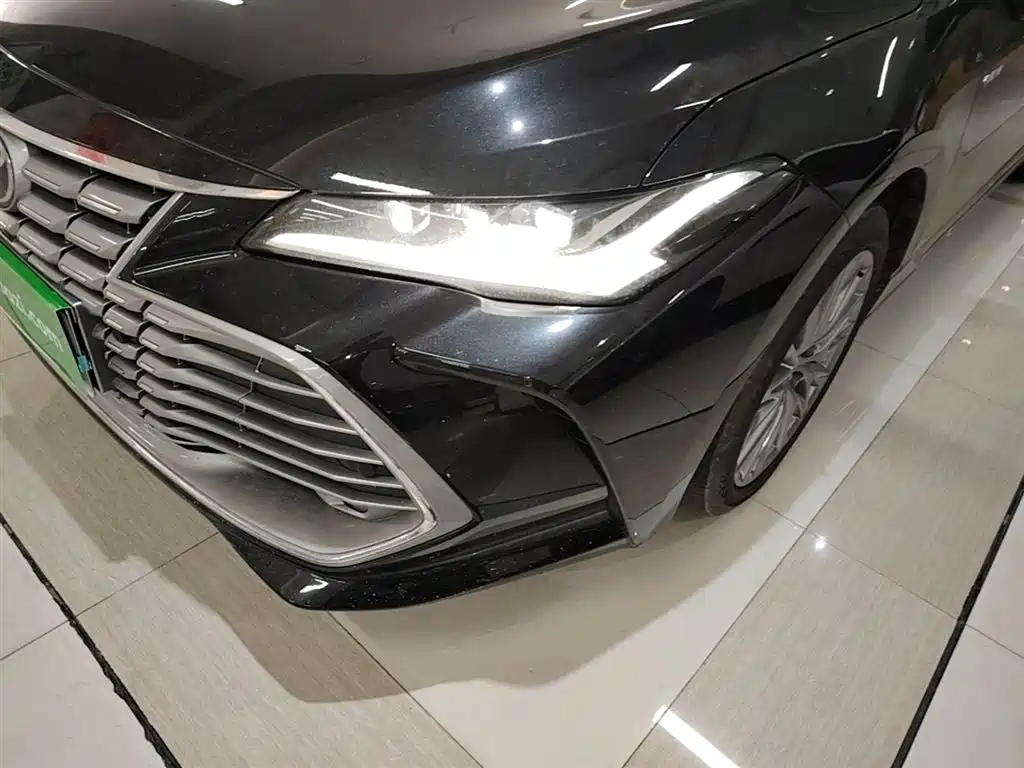 Toyota Avalon 2024 Model Hybrid 2.0L Prestige Edition фото 24