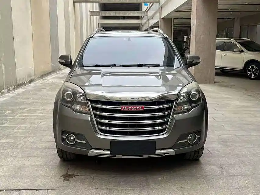 Photo 2 - Haval H5 Classic