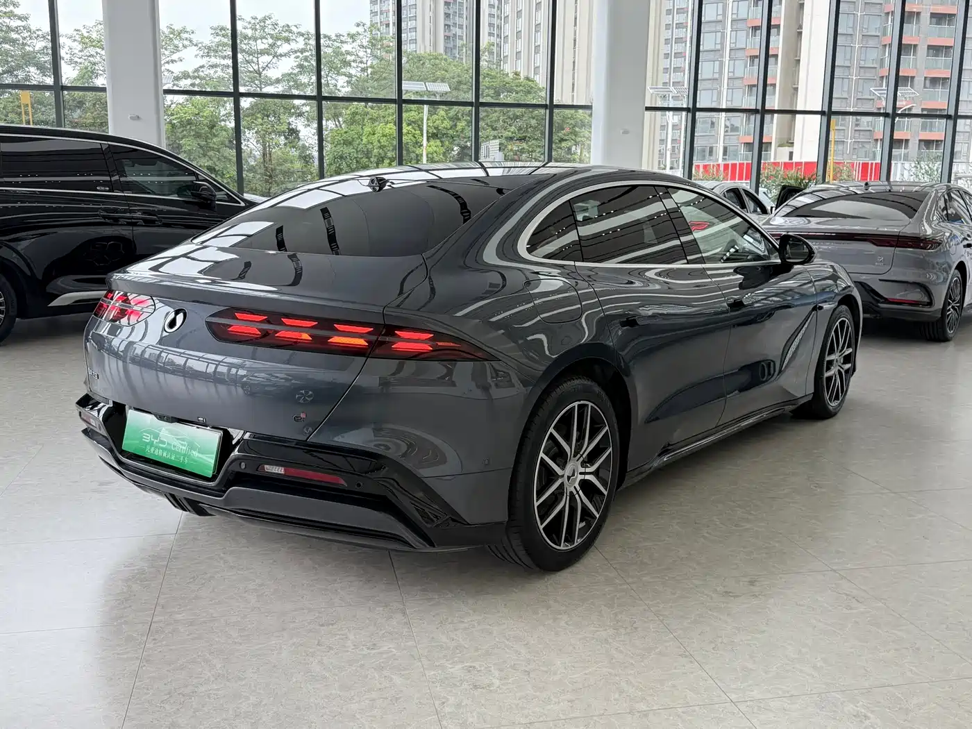 Denza Z9 2024 2024 Model 1100km AWD Max Edition