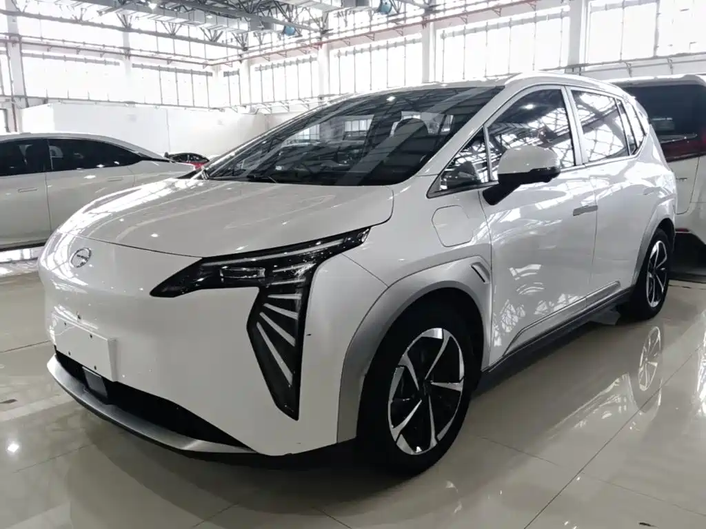 Aion AION Y 2023 Plus 510 Smart Leader Edition