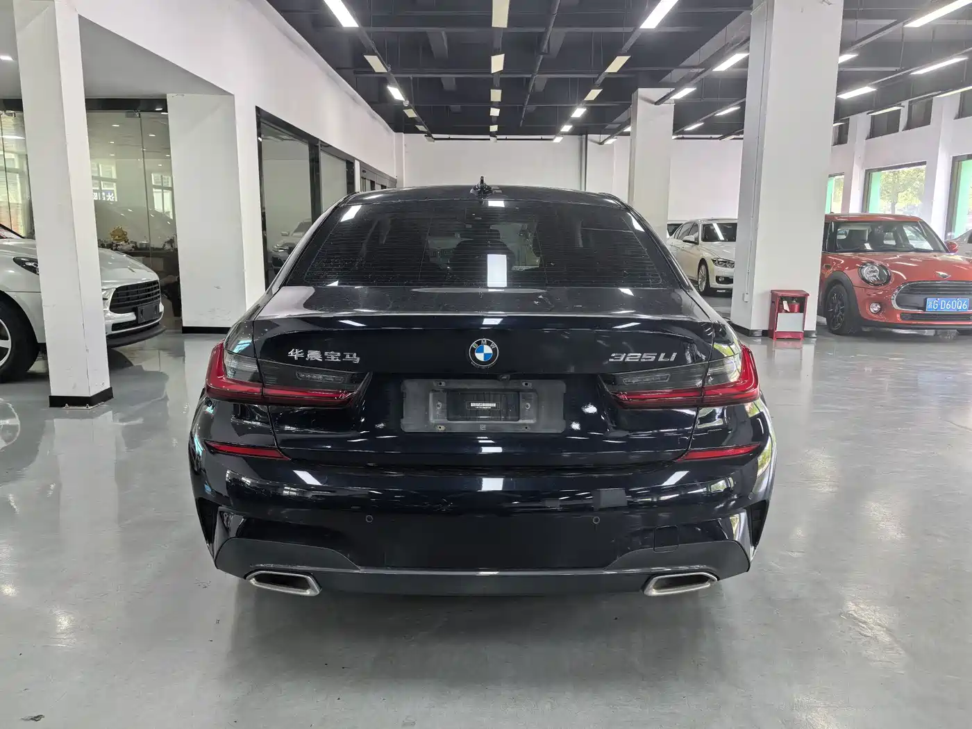 Фото 6 - BMW 3 Series