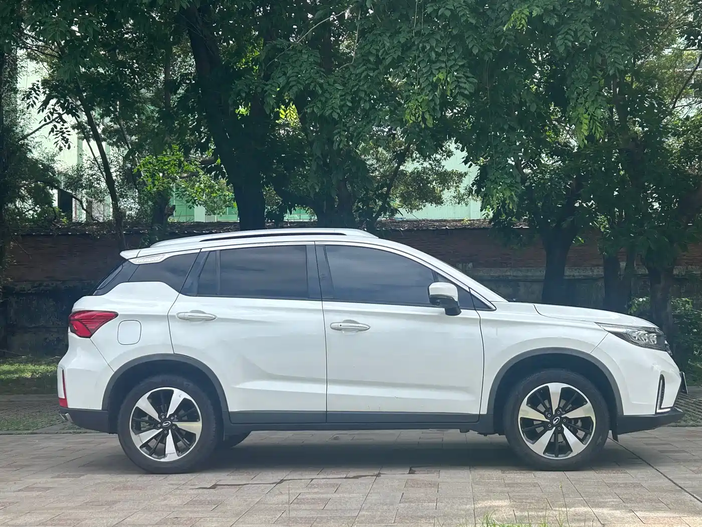 GAC Trumpchi Trumpchi GS4 2018 235T Auto 2WD Supreme Edition фото 7