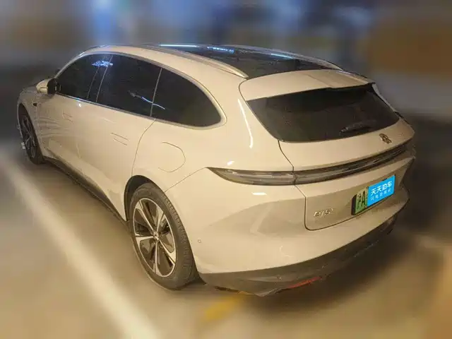 NIO ET5T 2024 75kWh Touring — фото 2
