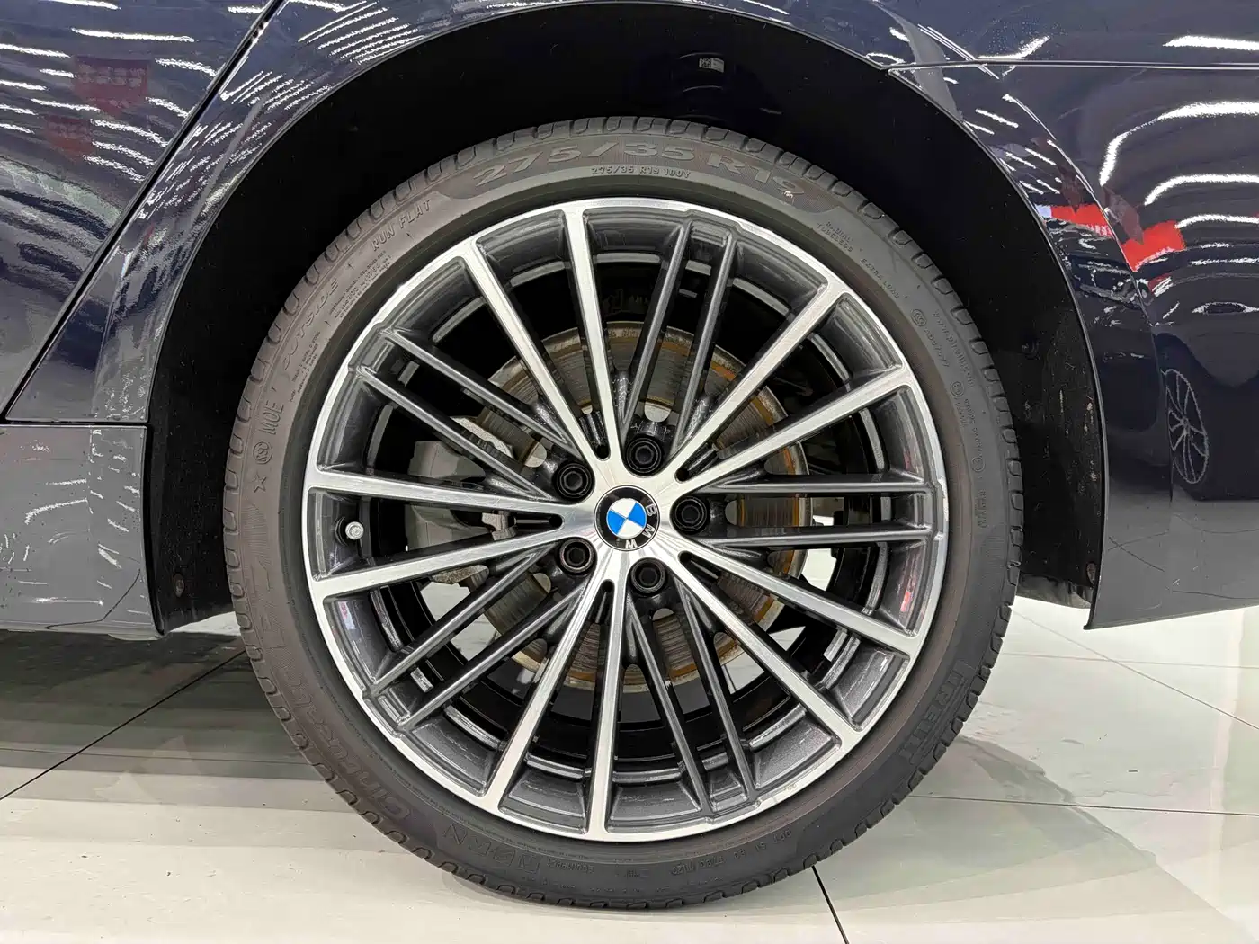 BMW 5 Series 2022 530Li Leading M Sport Package фото 20