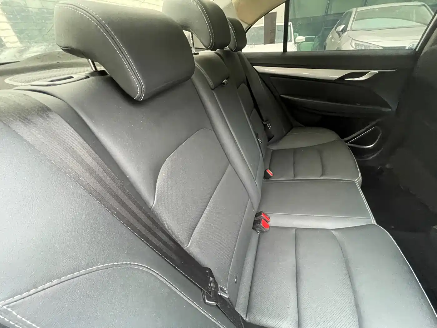 Photo 13 - Geely Emgrand
