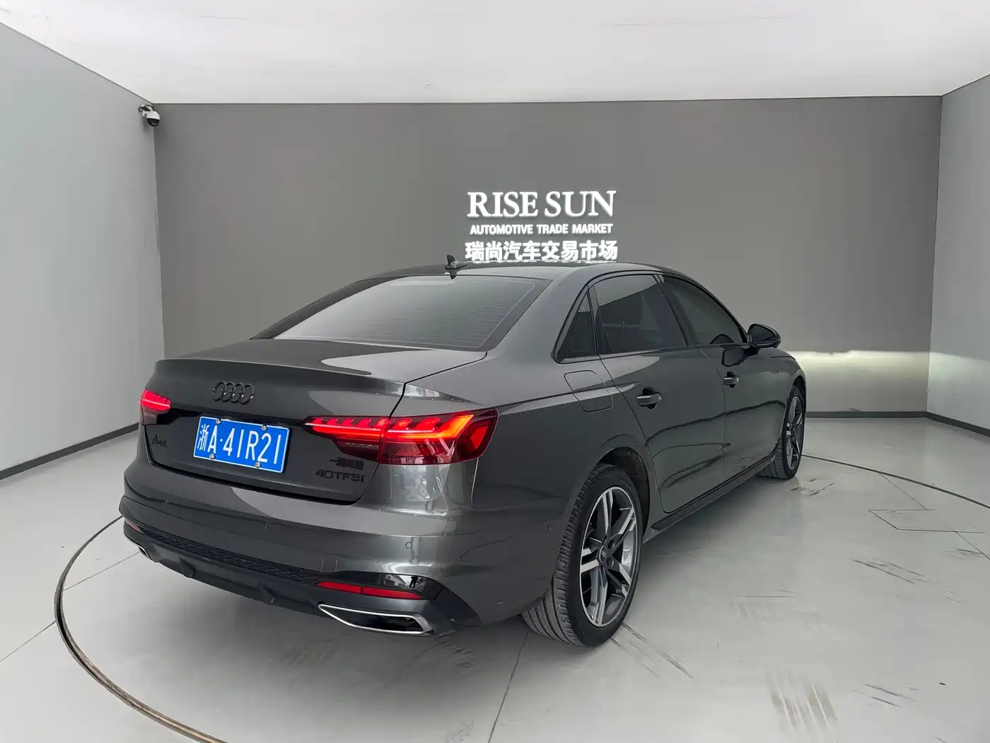 Audi A4L 2022 40 TFSI Luxury Dynamic фото 10
