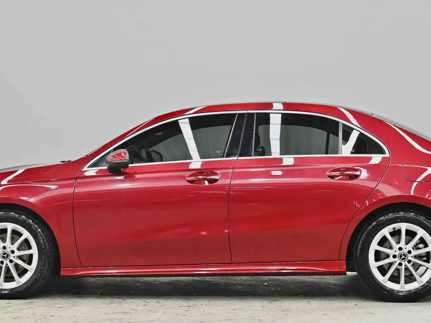 Mercedes-Benz A-Class 2022 A 200 L Sport Sedan Style фото 28