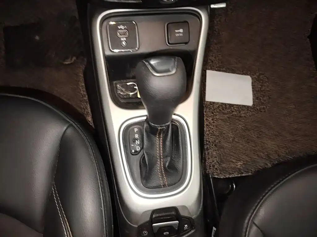 Фото 6 - Jeep Compass
