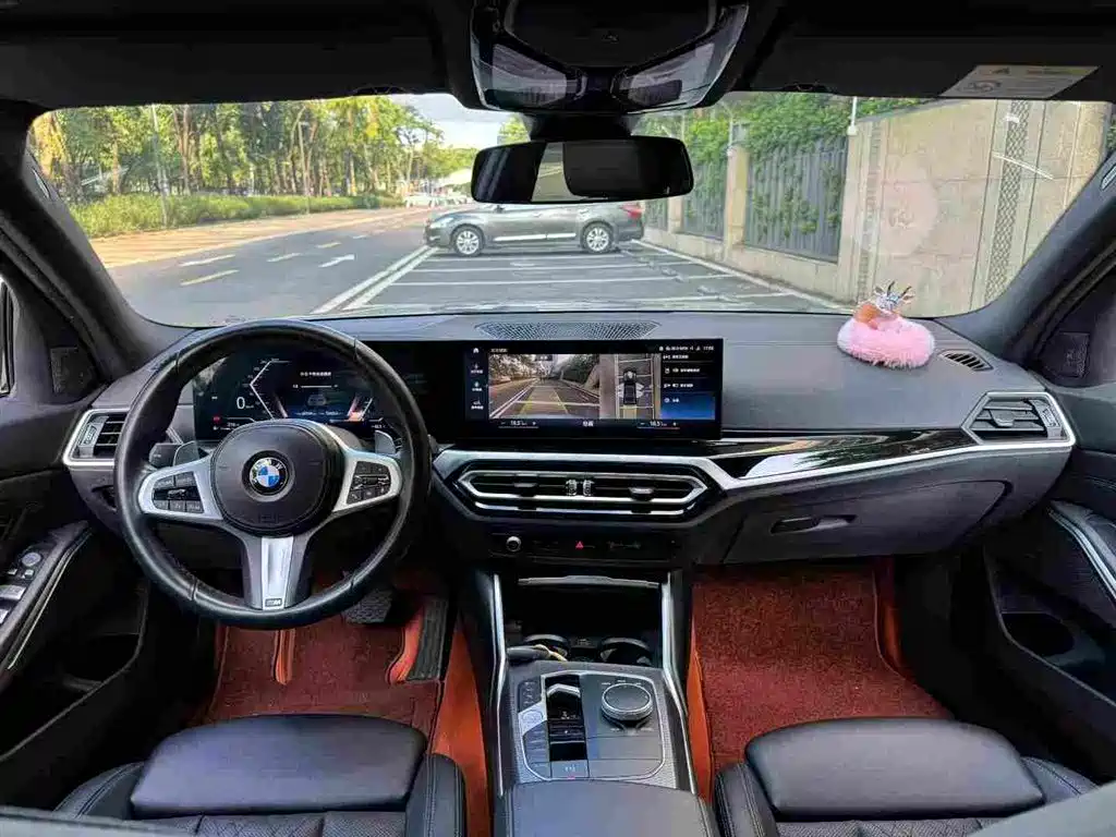 Photo 7 - BMW 3 Series