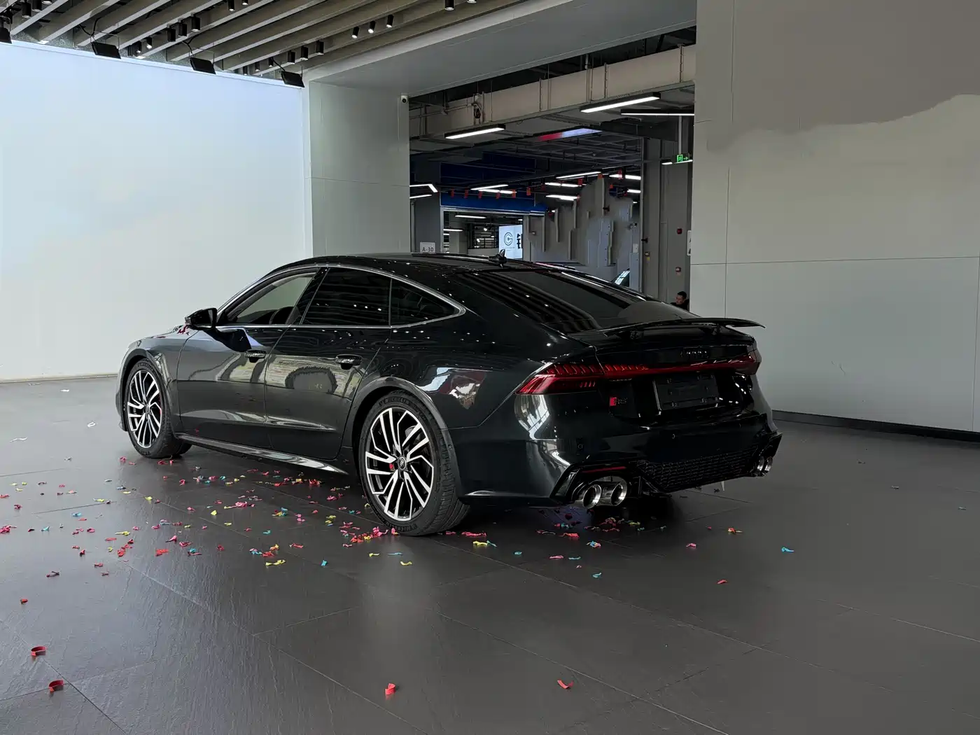 Фото 20 - Audi A7