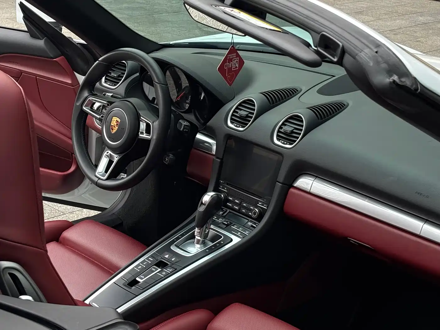 Porsche 718 2016 Boxster 2.0T фото 11