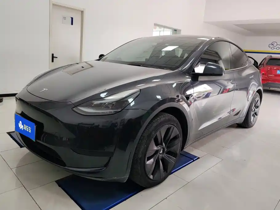 Tesla Model Y 2024 — пригон из Китая
