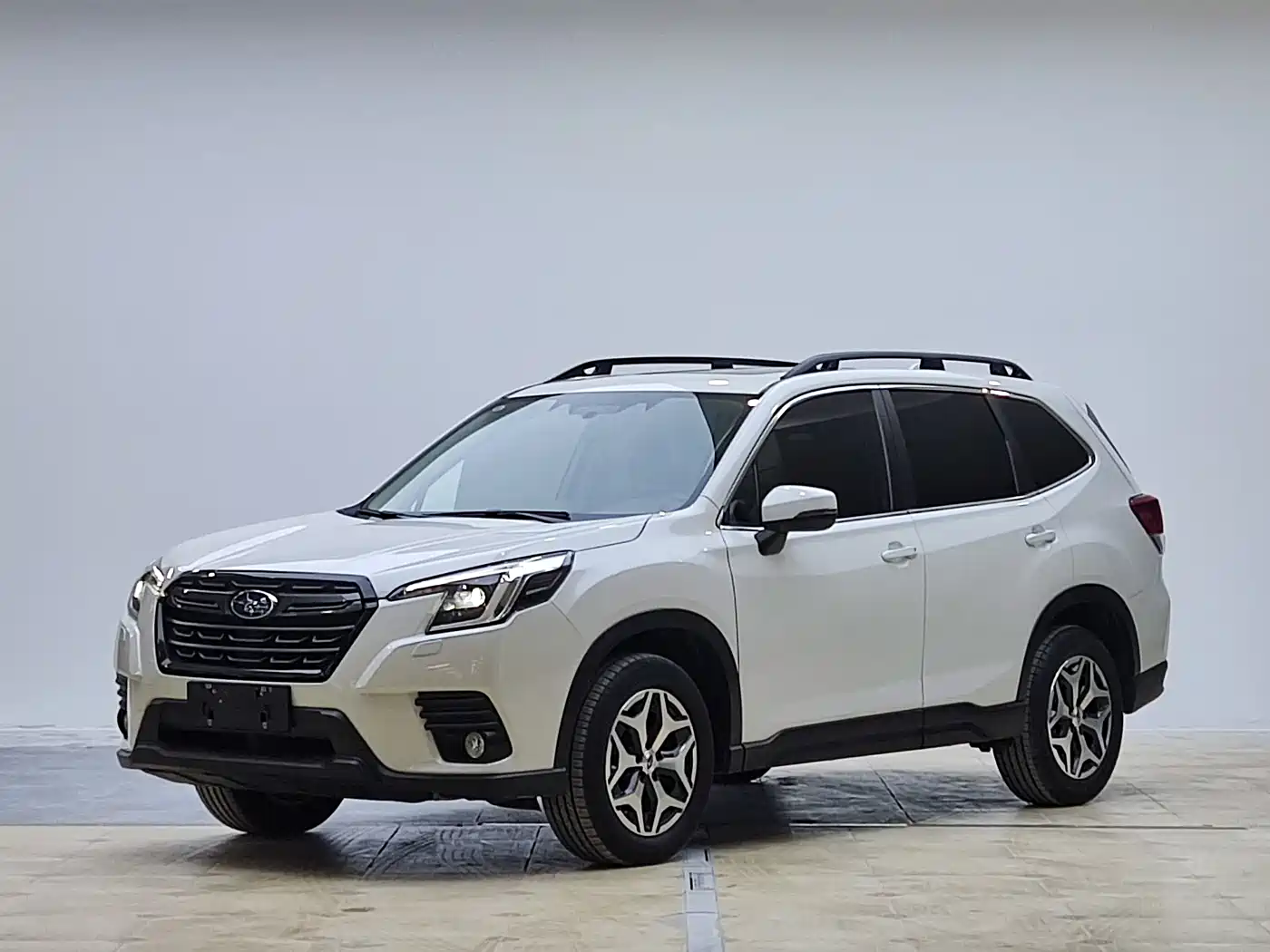 Subaru Forester 2022 2.0i AWD Luxury Edition with EyeSight фото 2