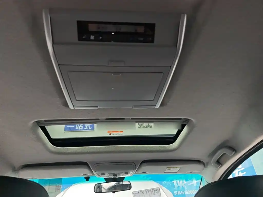 Luxgen Luxgen7 MPV 2016 2016 2.0T Luxury