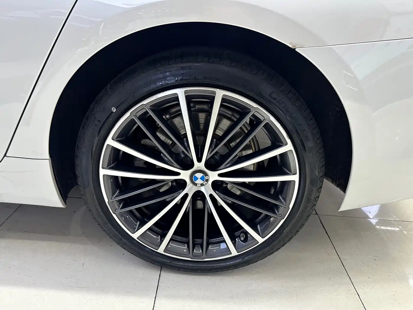BMW 5 Series 2019 Facelift 530Li Leading M Sport Package фото 19