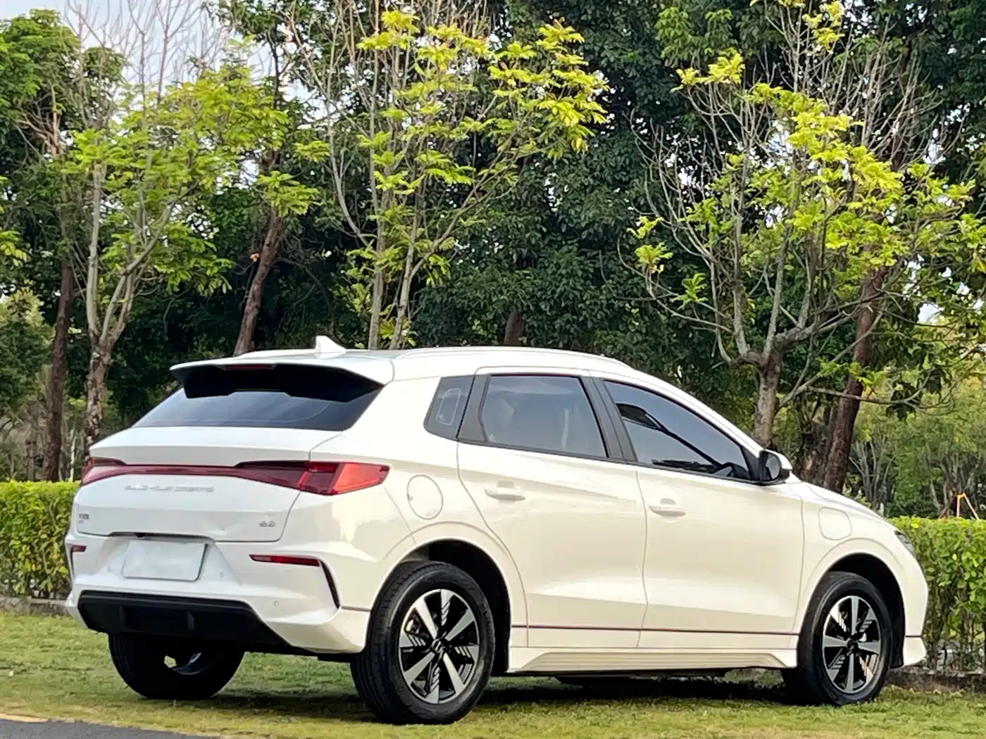 BYD e2 2023 2023 Luxury Model