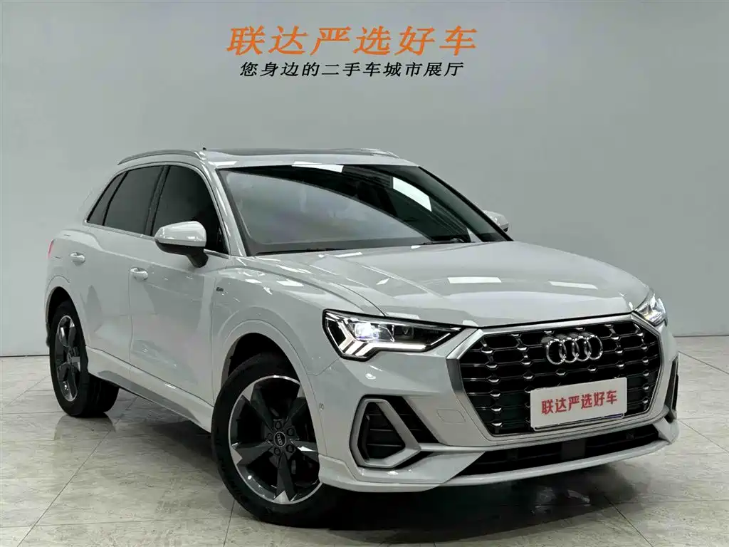 Audi Q3 2022 35 TFSI Fashion Dynamic фото 23