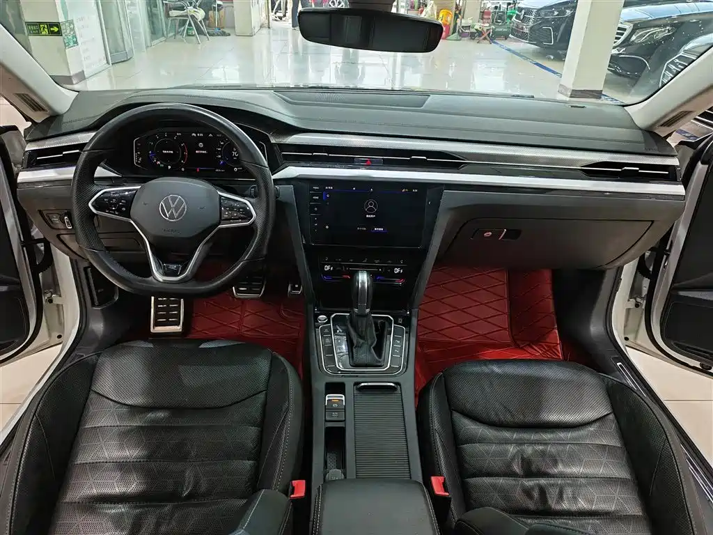 Volkswagen FAW-Volkswagen CC 2021 380TSI Eye-catching Edition фото 15