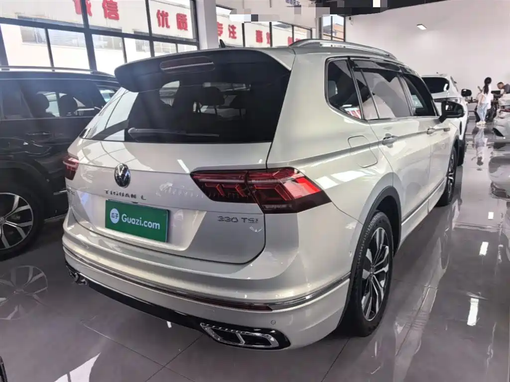 Volkswagen Tiguan L 2022 330TSI Auto 2WD R-Line Premium Edition фото 5