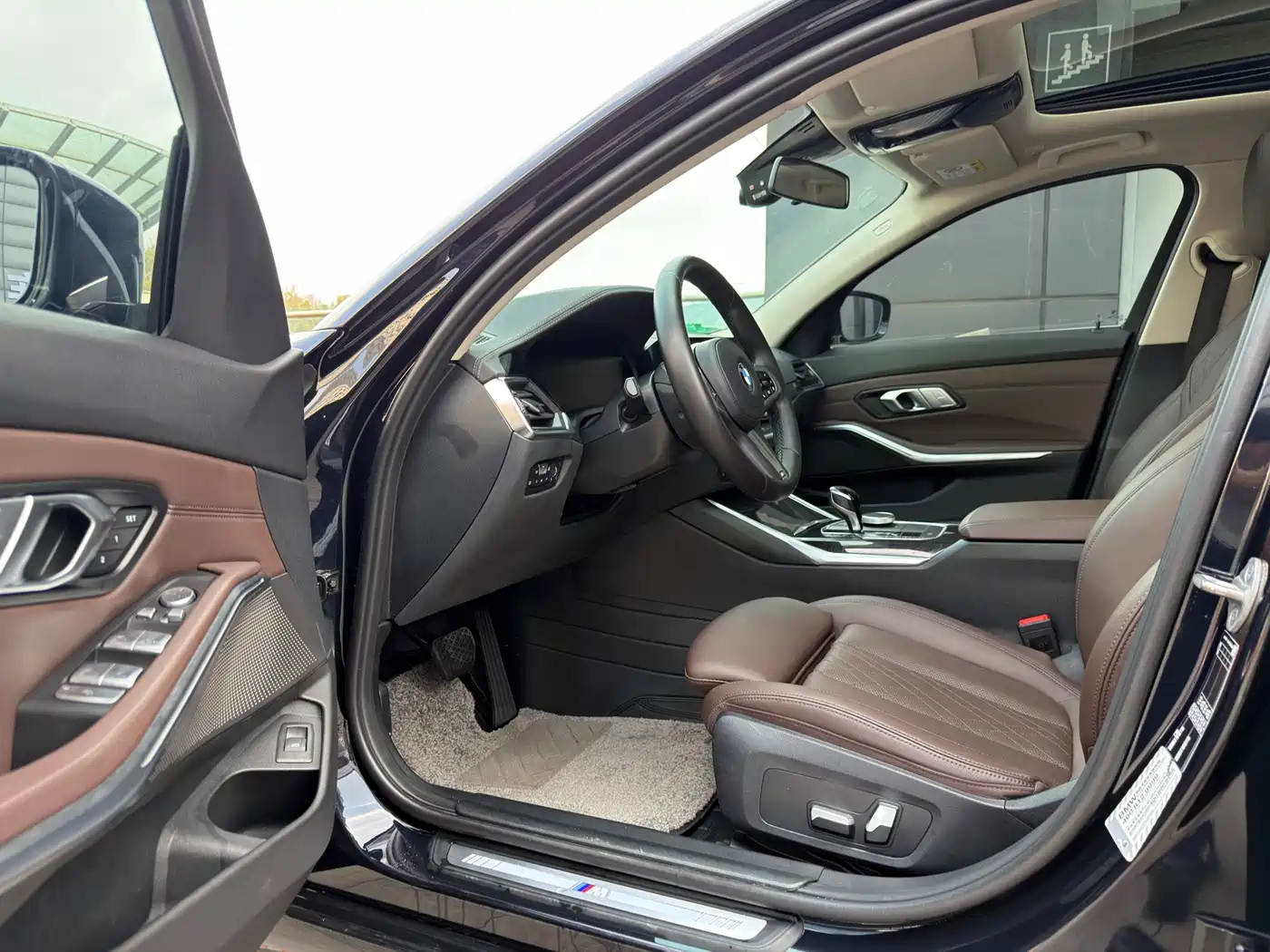 BMW 3 Series 2022 325Li M Sport Package фото 13