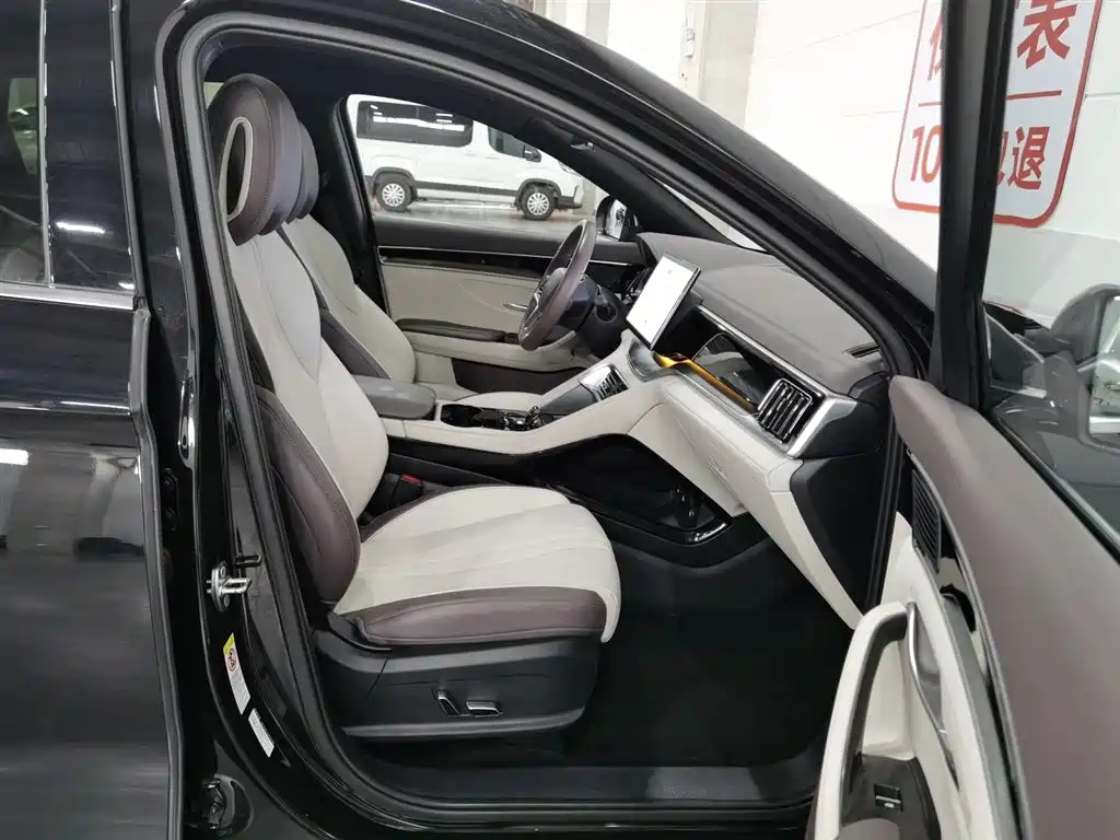 BYD Song PLUS PHEV 2025 EV 520km Premium фото 23