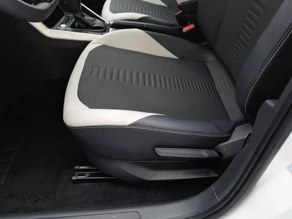 Volkswagen Polo 2021 2021 Plus 1.5L Automatic Colorful Tech Edition