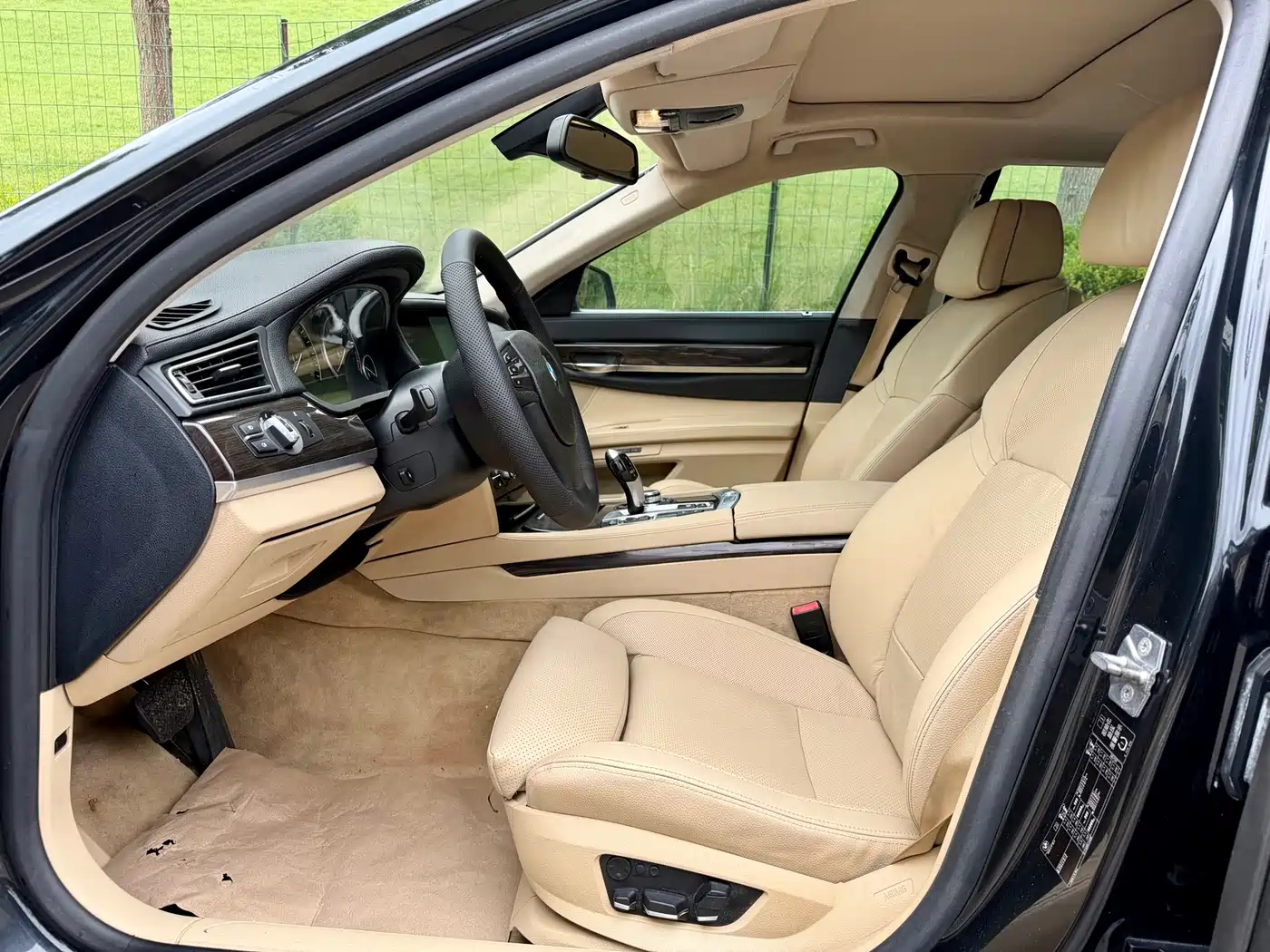 BMW 7 Series 2011 730Li Elegance фото 9