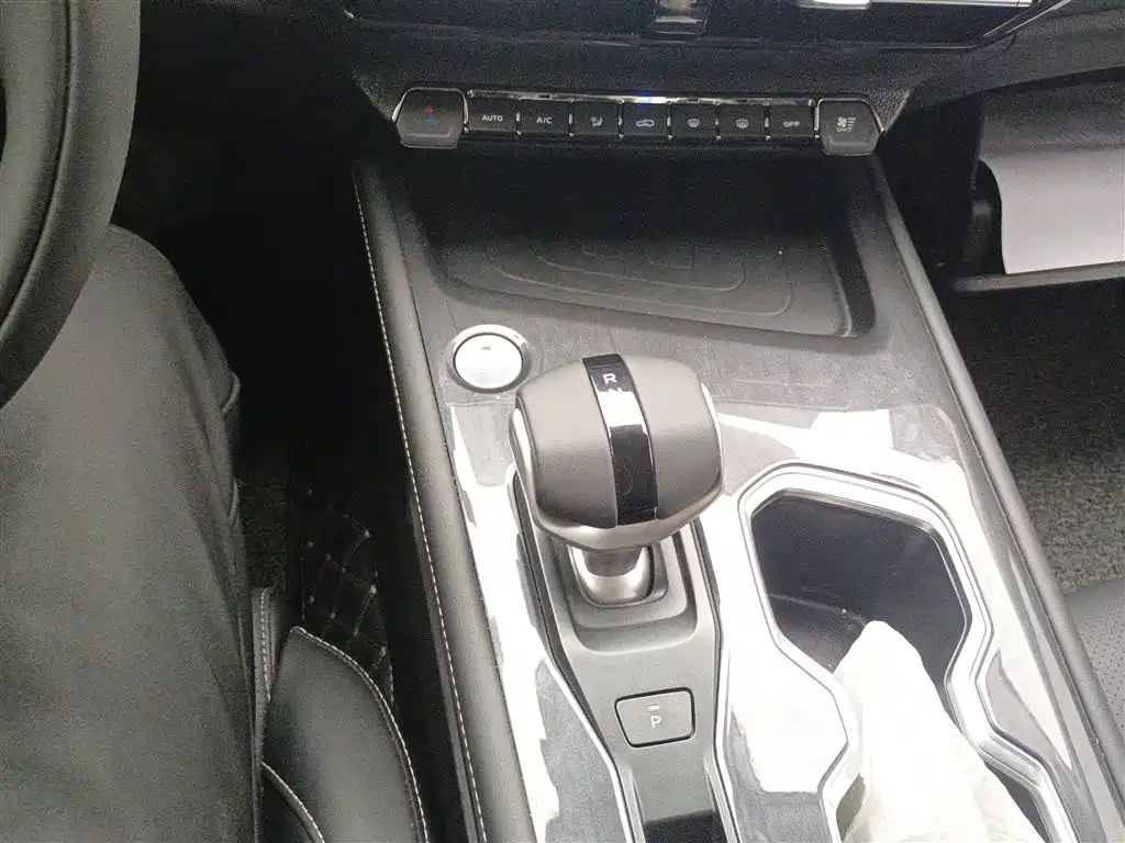 Changan CS75 2025 2025 PRO 1.5T Premium 7-Seater