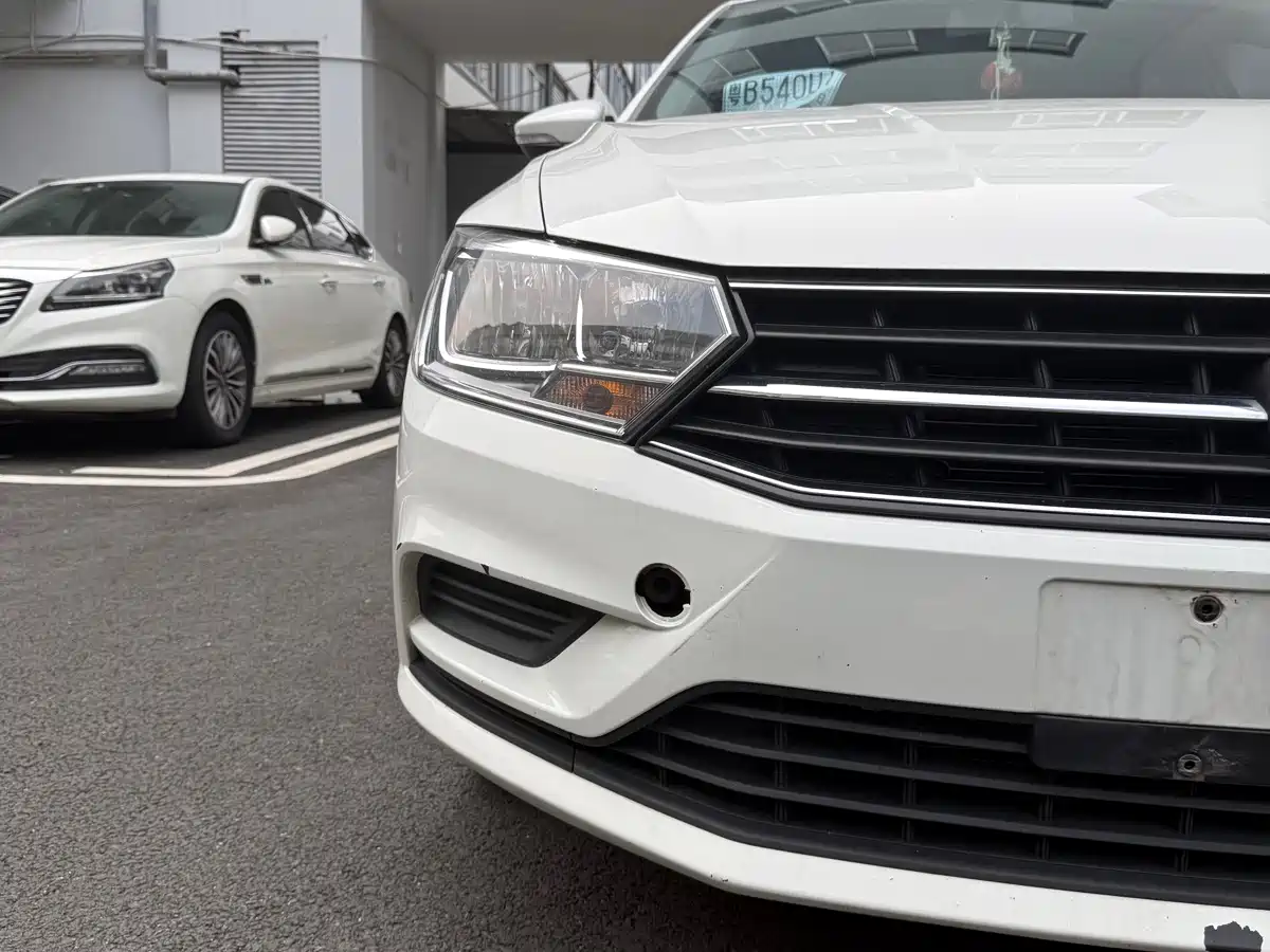 Фото 4 - Volkswagen Bora
