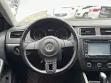 Photo 3 - Volkswagen Sagitar