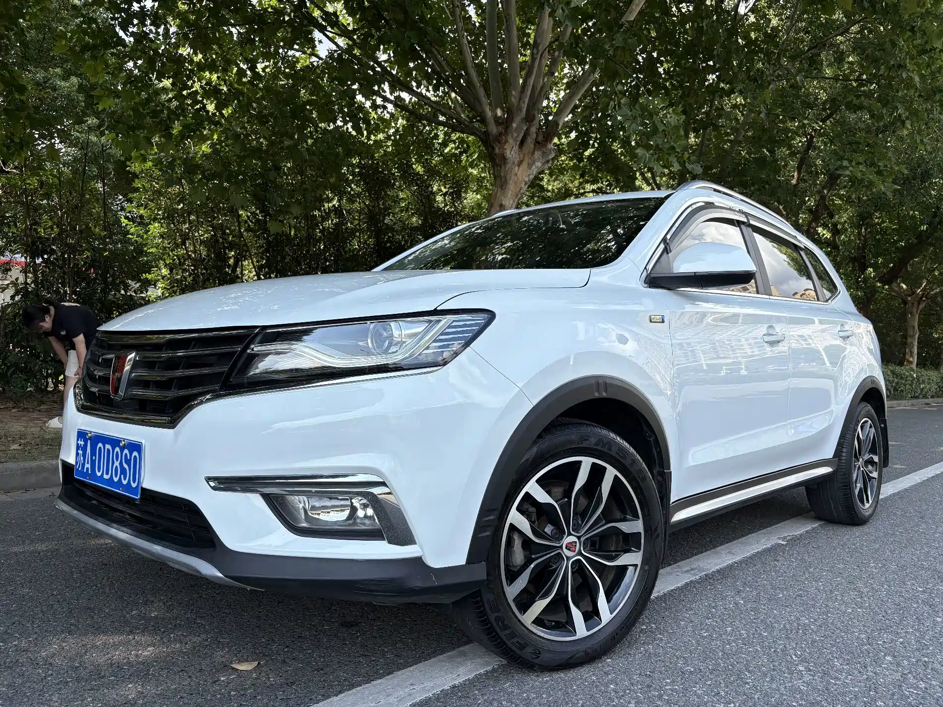 Фото 1 - Roewe RX5