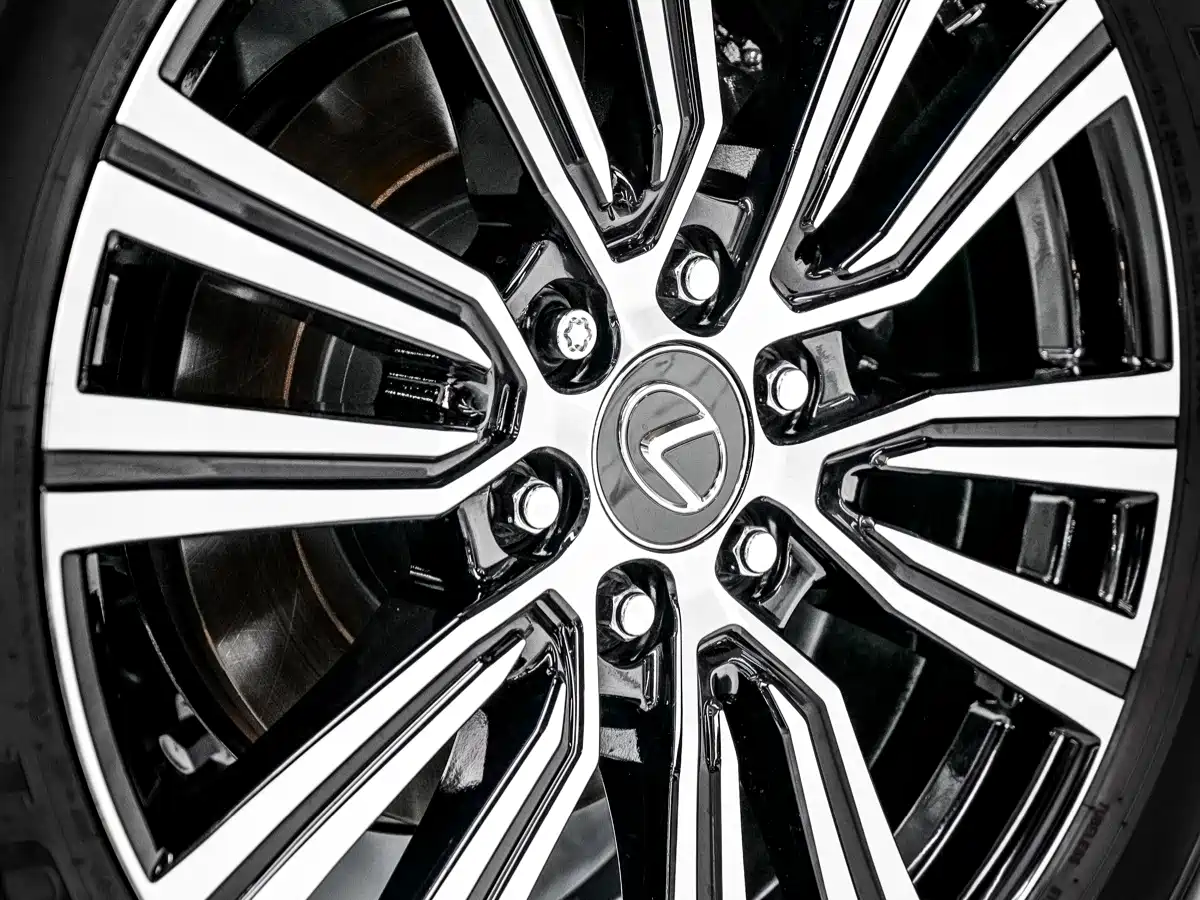 Lexus LX 2026 2025 700h Boundary Edition