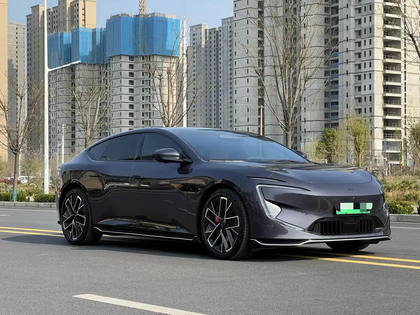 Avatr 12 2023 650 Triple Laser AWD Performance Edition фото 3