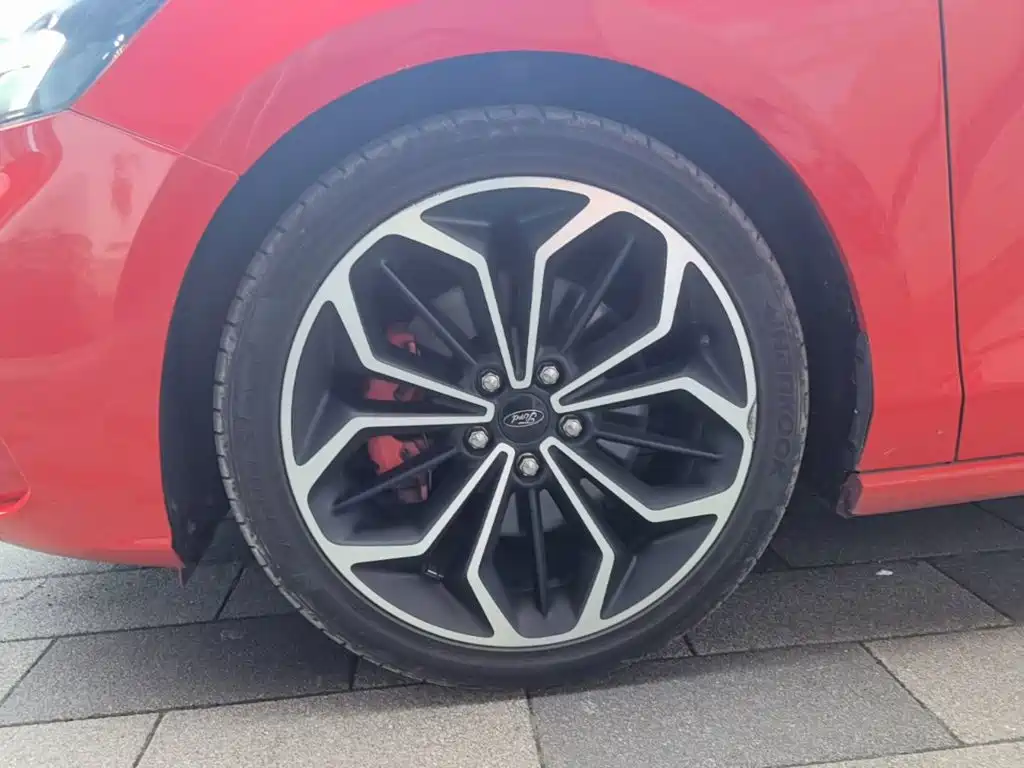 Photo 23 - Ford Focus