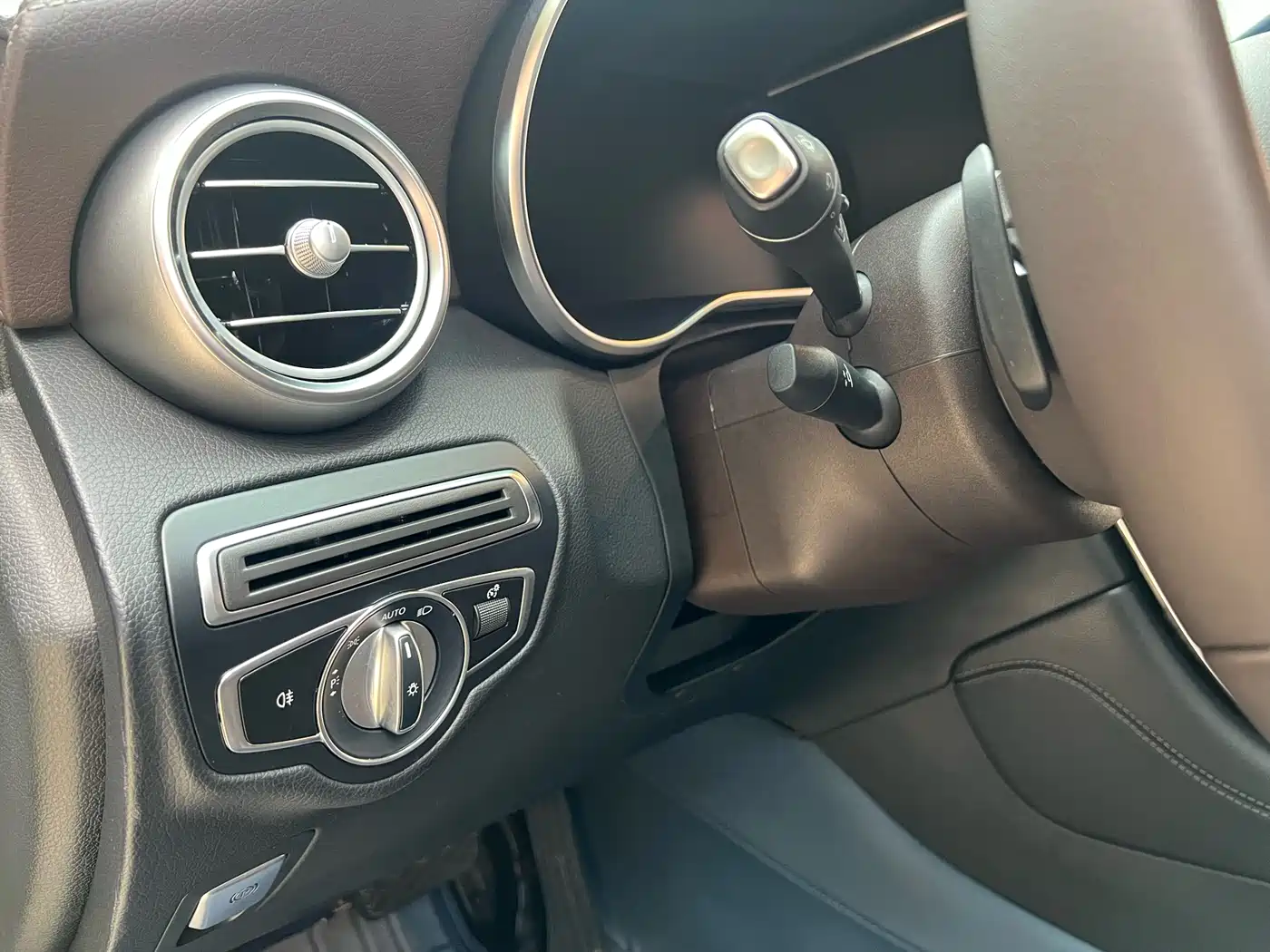Mercedes-Benz GLC 2021 GLC 300 L 4MATIC Sporty фото 20
