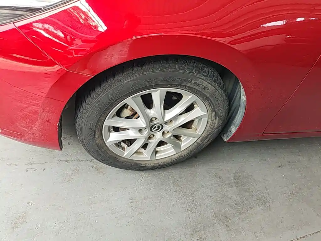 Фото 23 - Mazda Mazda 3