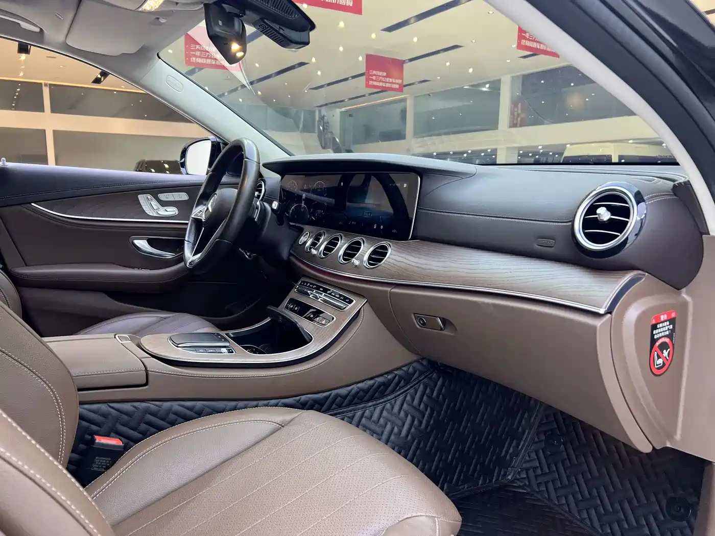 Mercedes-Benz E-Class 2023 Facelift E 300 L Luxury фото 10