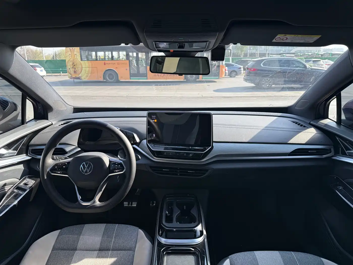 VOLKSWAGEN ID.4 CROZZ