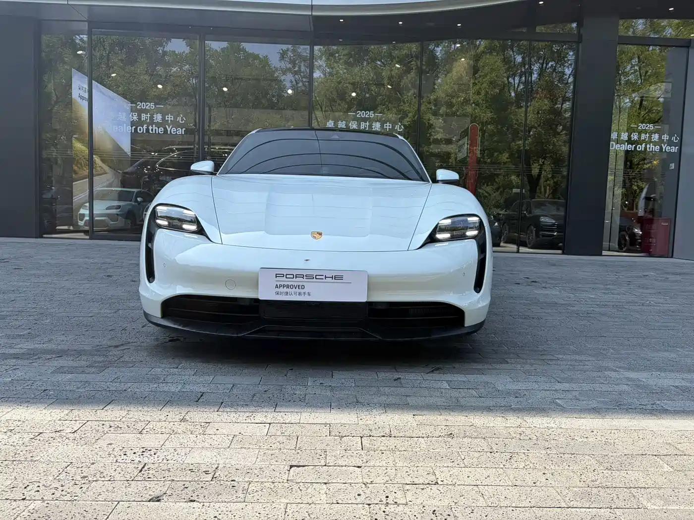 Porsche Taycan 2024 2022 Taycan